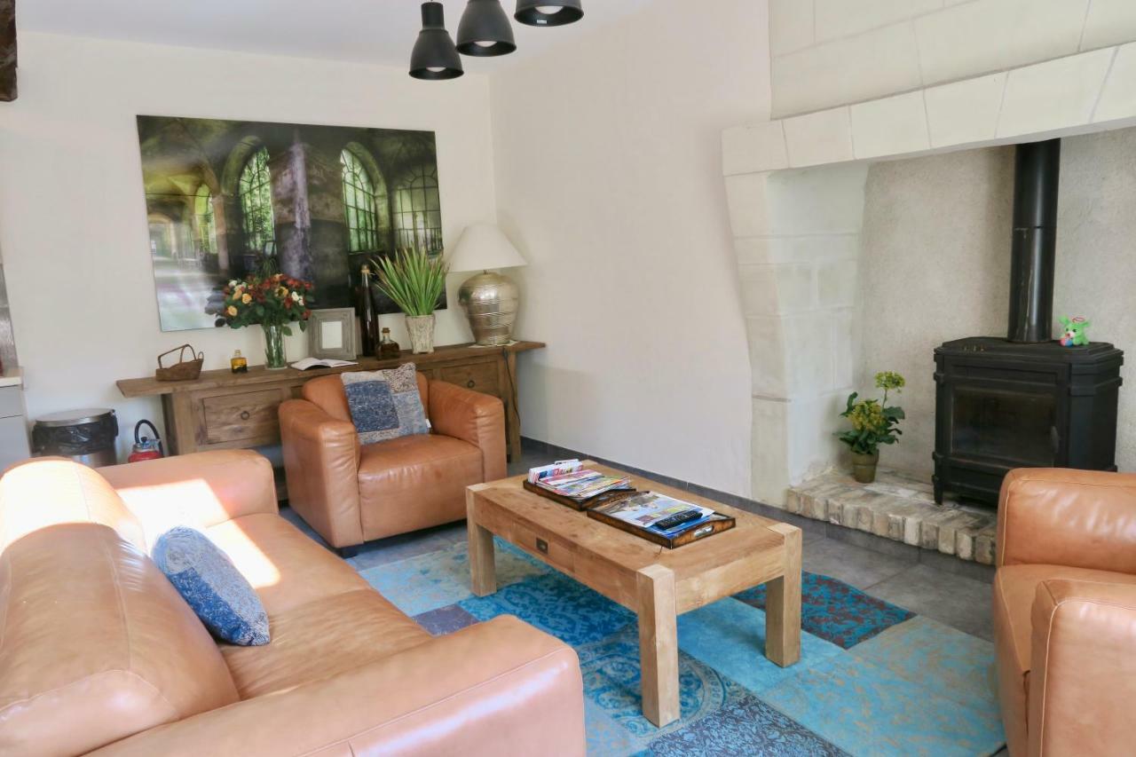 La Caillere Guest House Gizeux Exterior photo